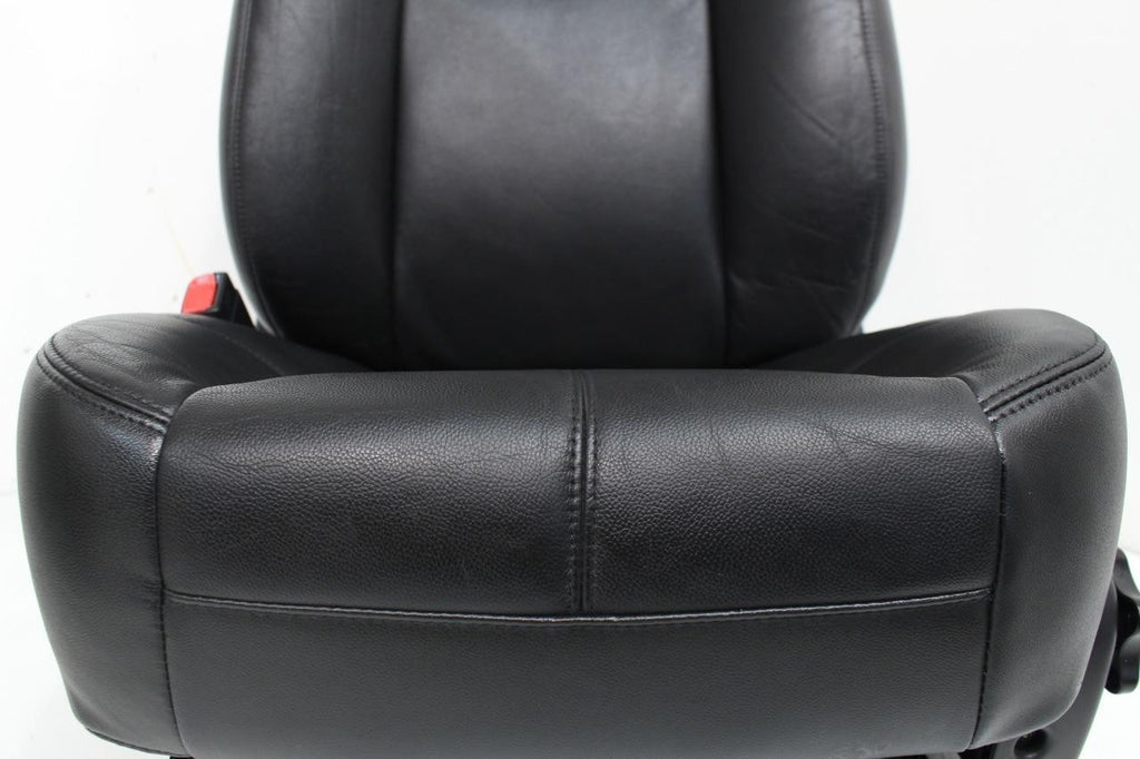 2007-2014 GM Silverado Tahoe Front Seats, LT Black Leather Lumbar w Driver Power
