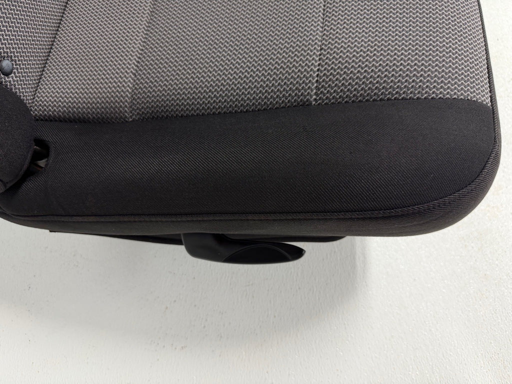 1998 - 2009 Ford Ranger Front Seats & Console, Black Gray Cloth , Extended Cab