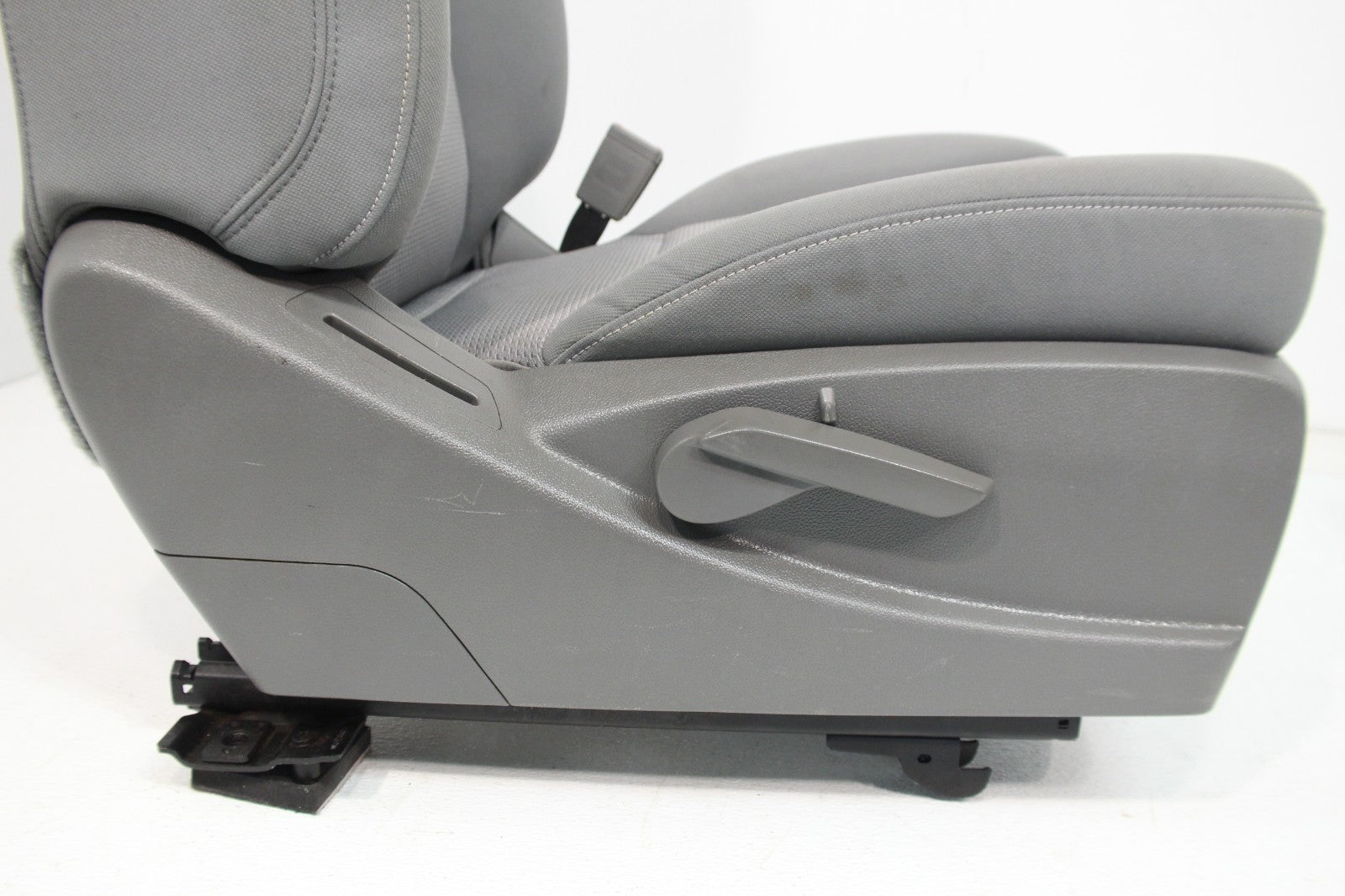 2014 - 2019 Sierra Chevy Silverado Front Seats, Gray Cloth Manual w/ Lumbar