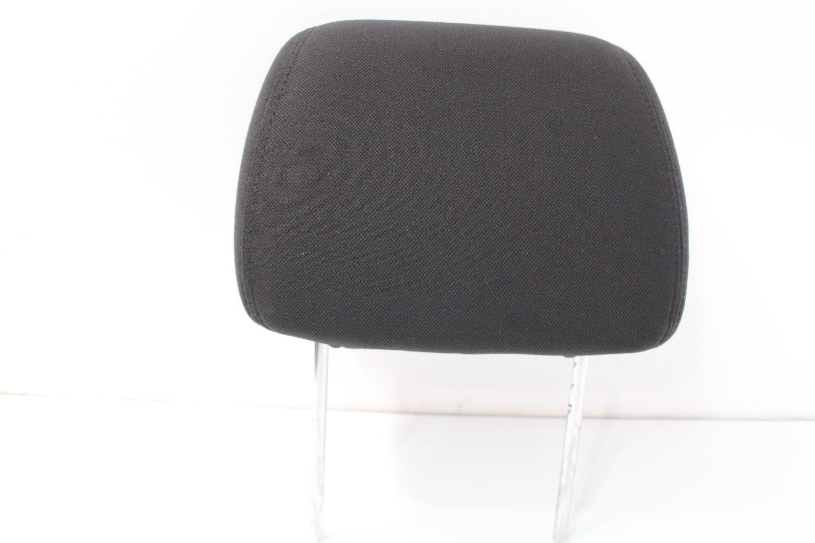 2007-2014 Silverado Tahoe Suburban Front Seat Headrest, Black Cloth 2-Way