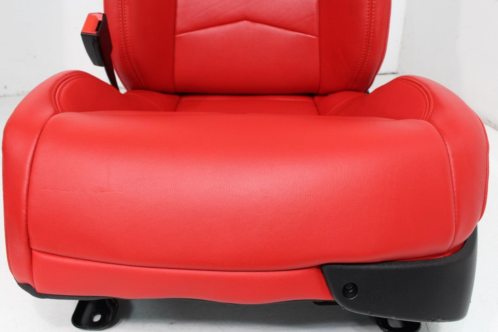 2020 - 2025 Chevy Corvette C8 Seats GT1 Adrenaline Red Leather 8-Way Power