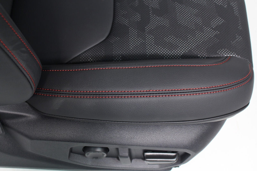2024 - 2025 Toyota Tacoma TRD Pro IsoDynamic Performance Front Seats Black