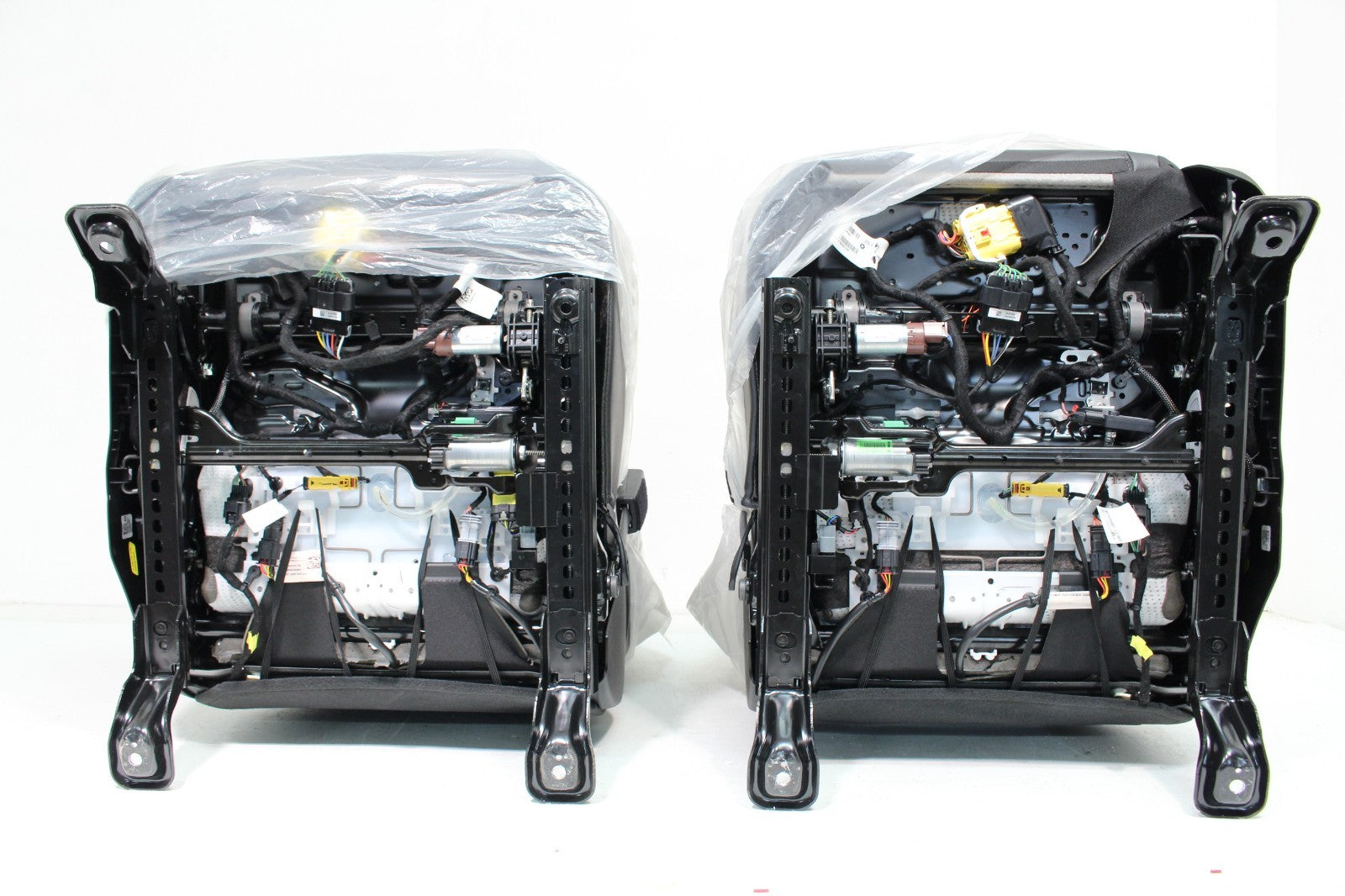 18-25 Jeep JT Gladiator JL Wrangler Seats Sahara Black Heated Leather ZERO MILES