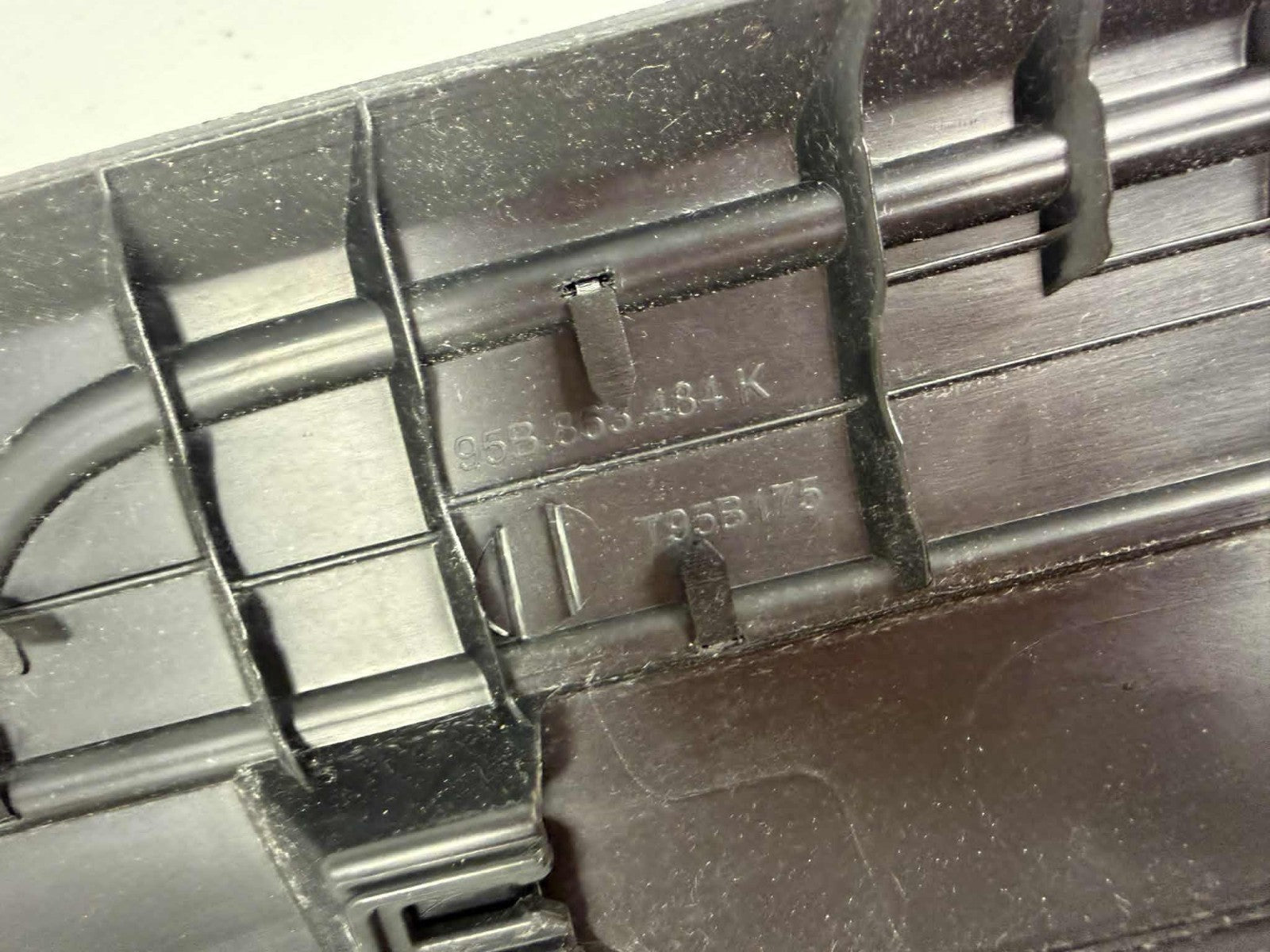 15-24 Porsche Macan GTS Lower A Pillar Front Right Door Scuff Plate 95B863484K