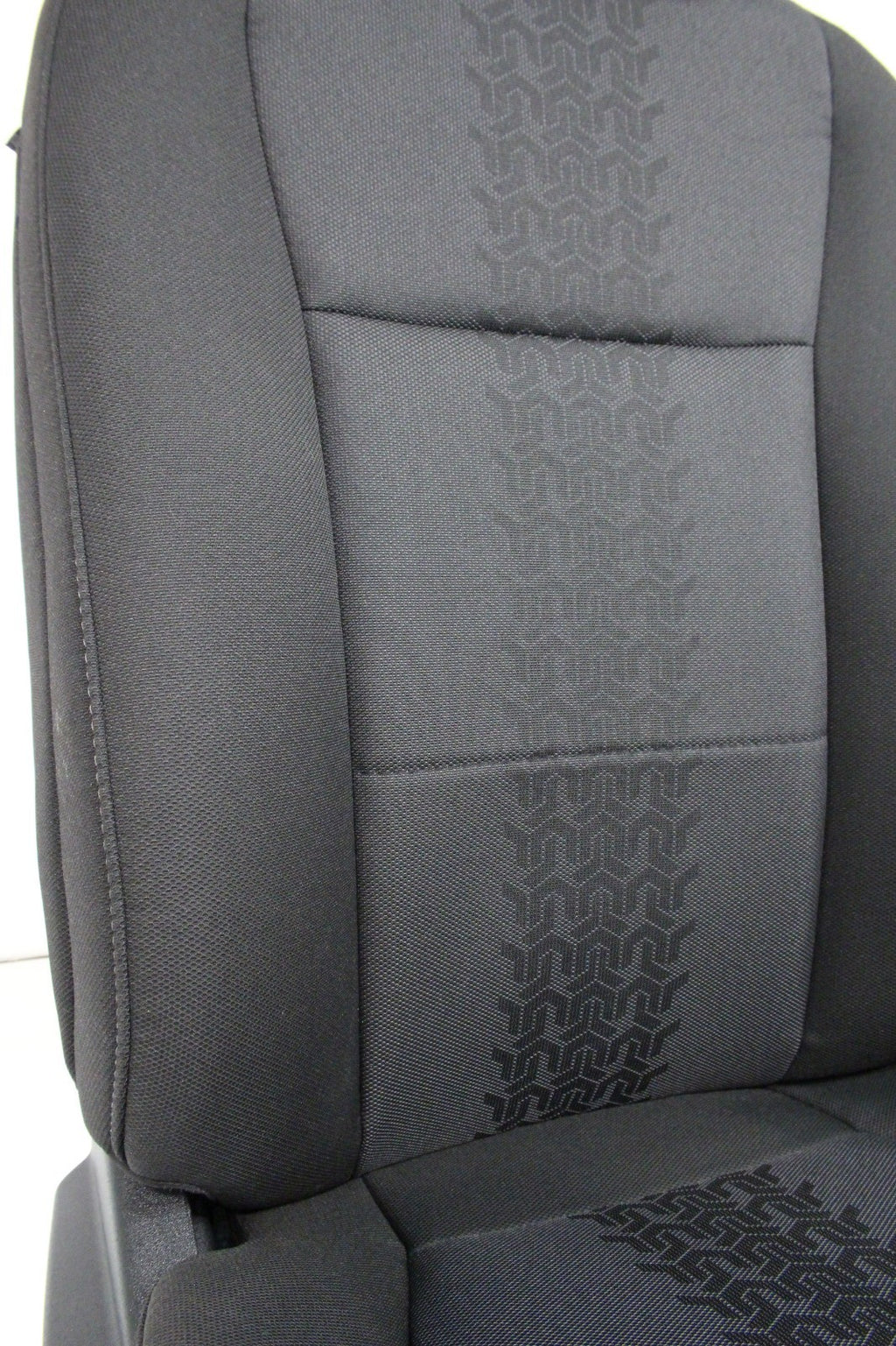 2015 - 2022 Ford F150 & Super Duty Front Seats, XLT Black Cloth Power Heat