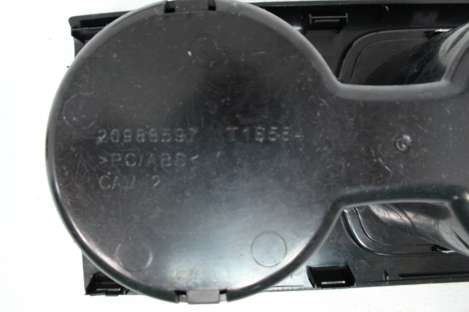 2014 - 2019 Silverado Sierra Flow-Thru Center Console Cup Holder Insert 20988597