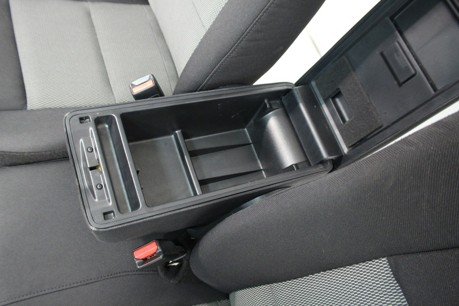 1998 - 2009 Ford Ranger Seats, 60-40 Split Bench, Black Gray Cloth, Extended Cab