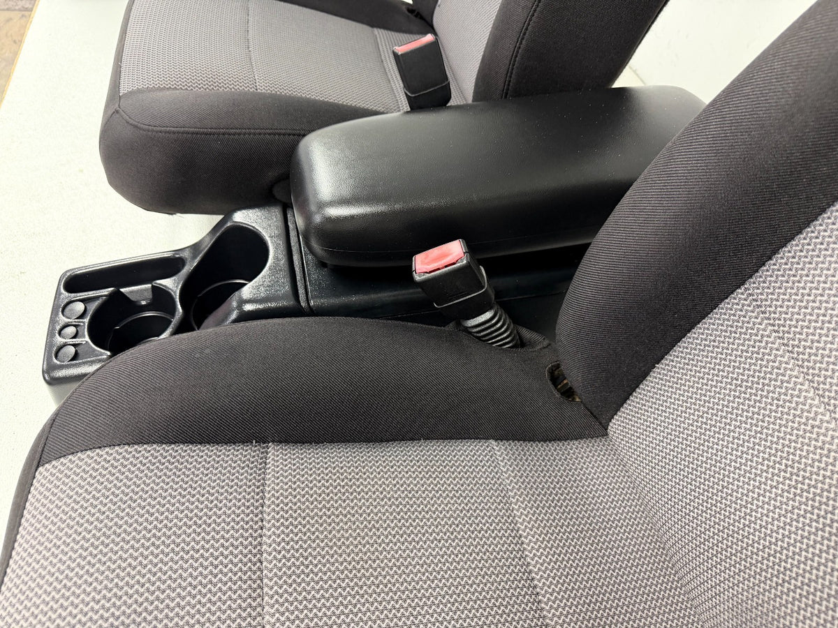 1998 - 2009 Ford Ranger Front Seats & Console, Black Gray Cloth , Extended Cab