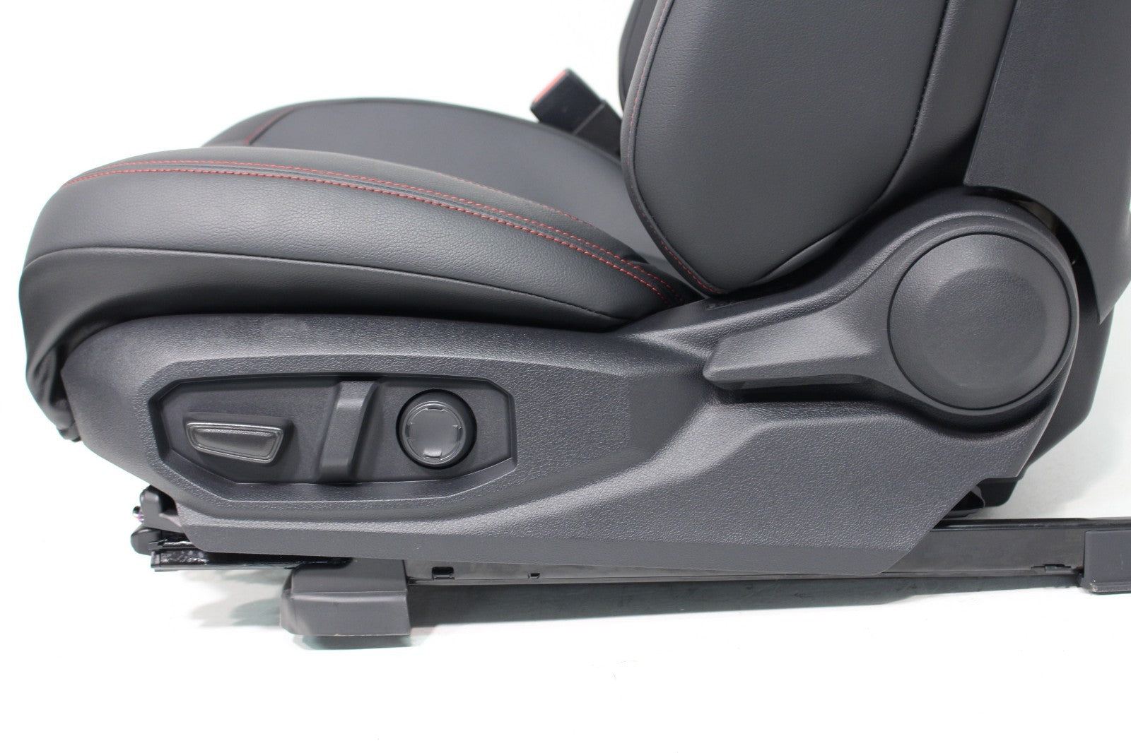 2024 - 2025 Toyota Tacoma TRD Pro IsoDynamic Performance Front Seats Black