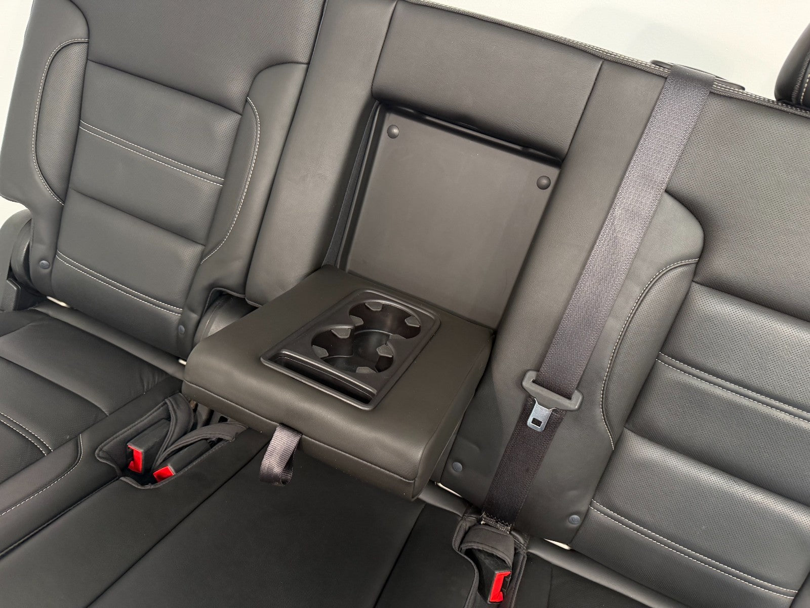 2015 - 2020 Yukon XL Denali 2nd Row Bench Seat, Black Leather OEM Powered Heated