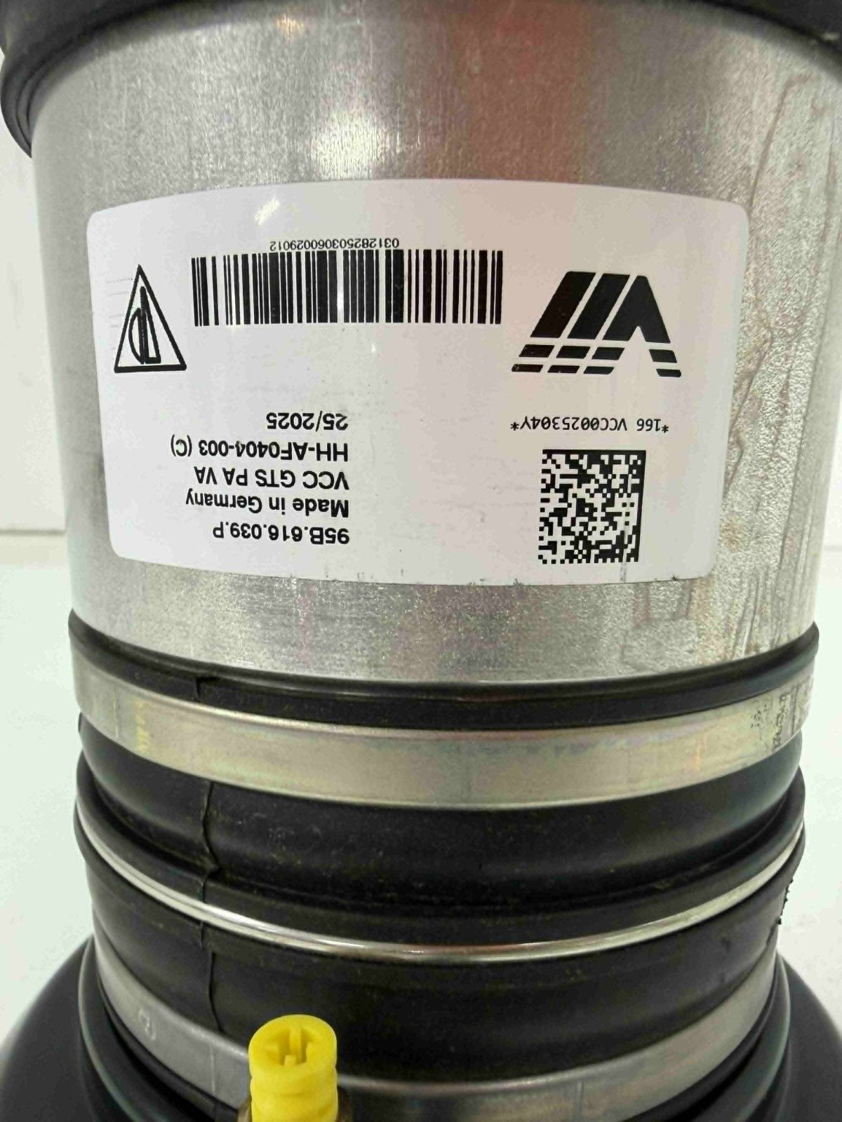 2015-2026 Porsche Macan Front Air Spring Strut Assembly Suspension 95b616039p