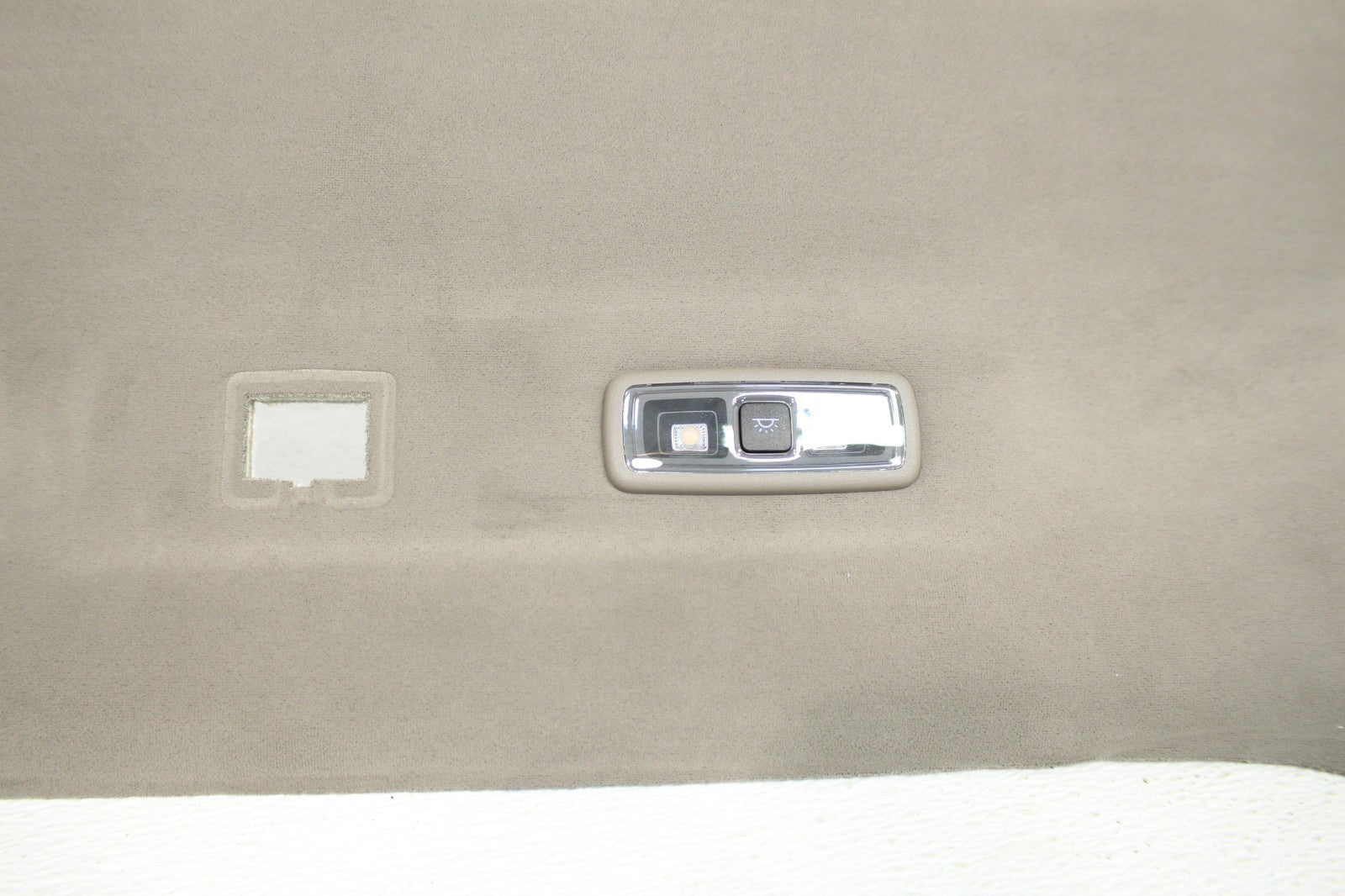 2023 - 2026 Ford Super Duty Headliner, Platinum Smoked Truffle w/ Harness OEM