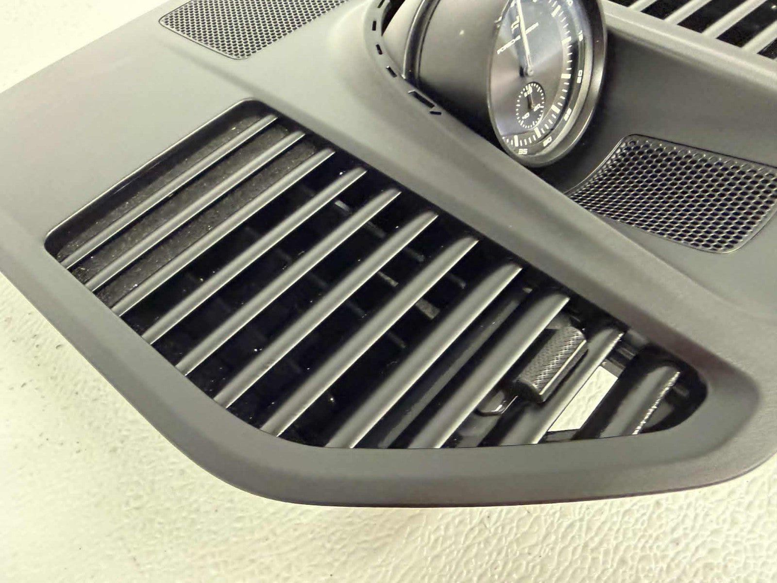 2020 - 2024 Porsche 911 992 Center Dash A/C Vent Panel w/ Chrono Clock 992819110