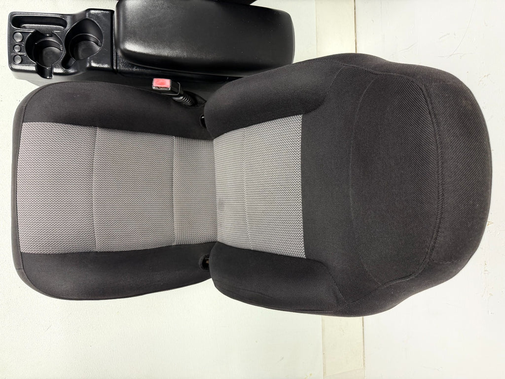 1998 - 2009 Ford Ranger Front Seats & Console, Black Gray Cloth , Extended Cab