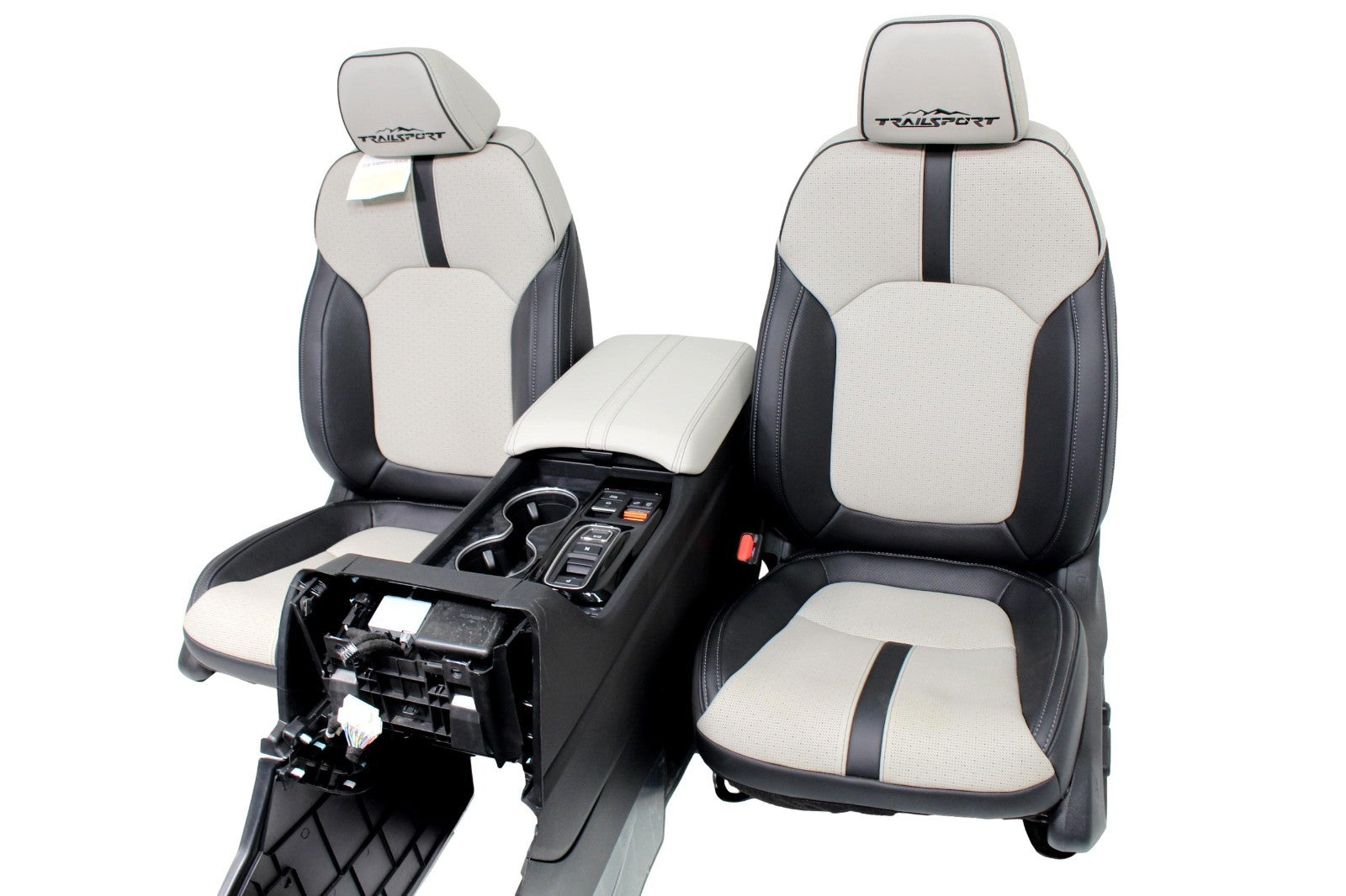 2026 Honda Passport Interior, Front Rear Seats Door Panels, Trailsport Leather