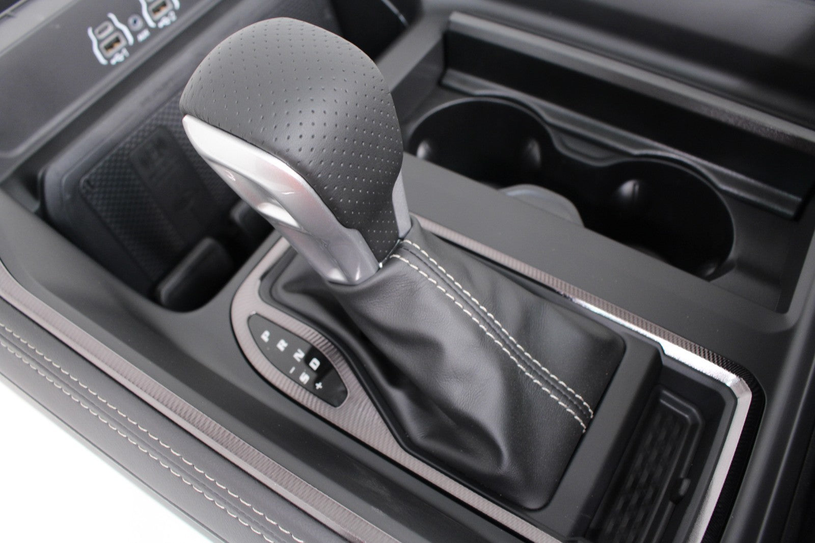 2019 - 2026 Ram 1500 Interior Crew Cab, RHO Black Leather, Seats Console Panels