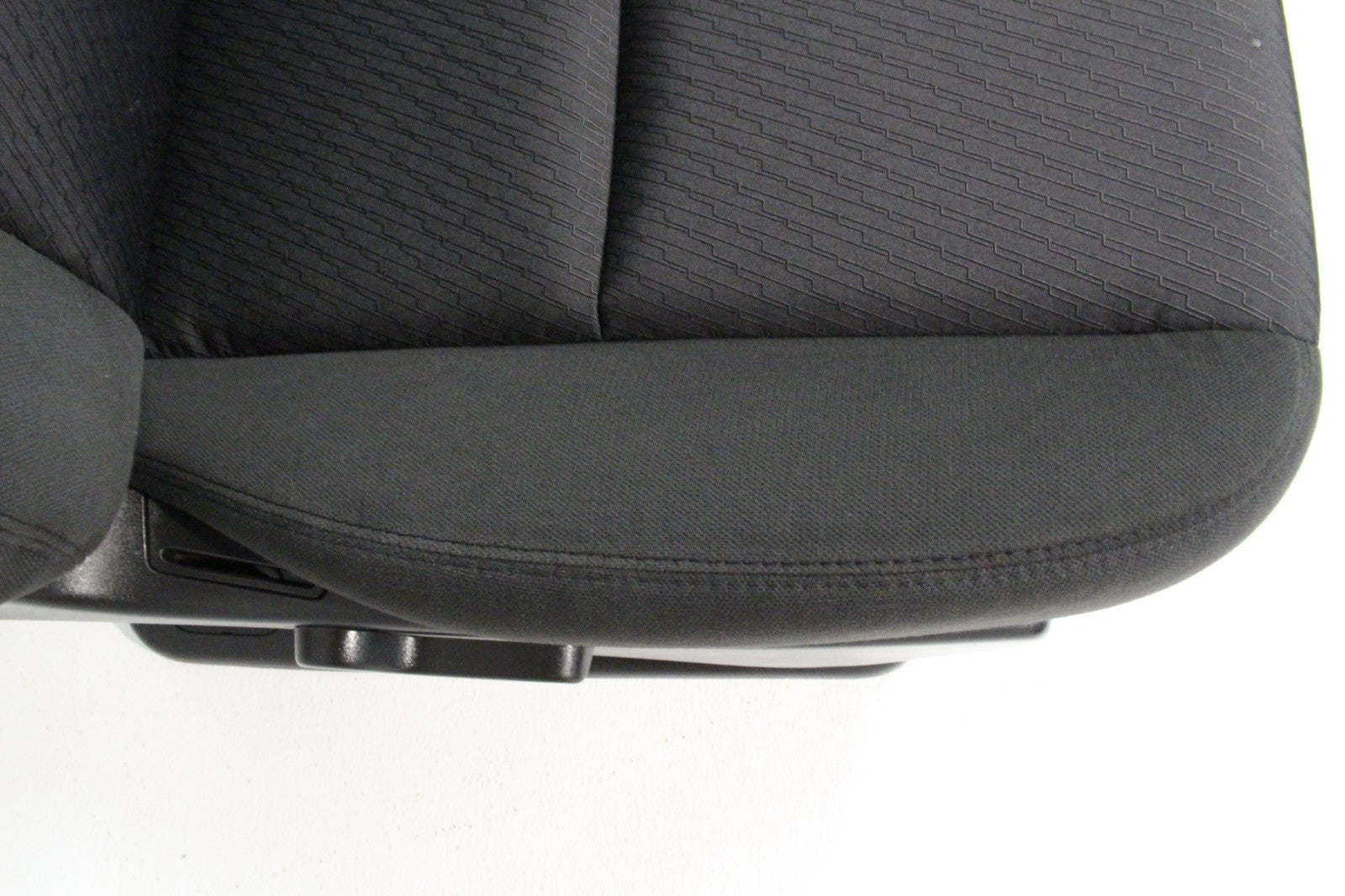 2007 - 2014 GM Silverado Tahoe Suburban Front Seats, LT Powered Black Cloth OEM