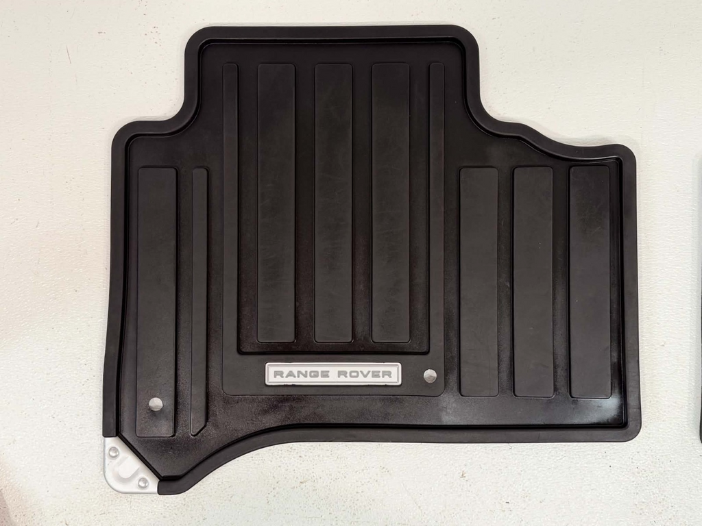 2018-2022 Range Rover L405 SWB Rubber Floor Mats OEM VPLGS0444PVJ