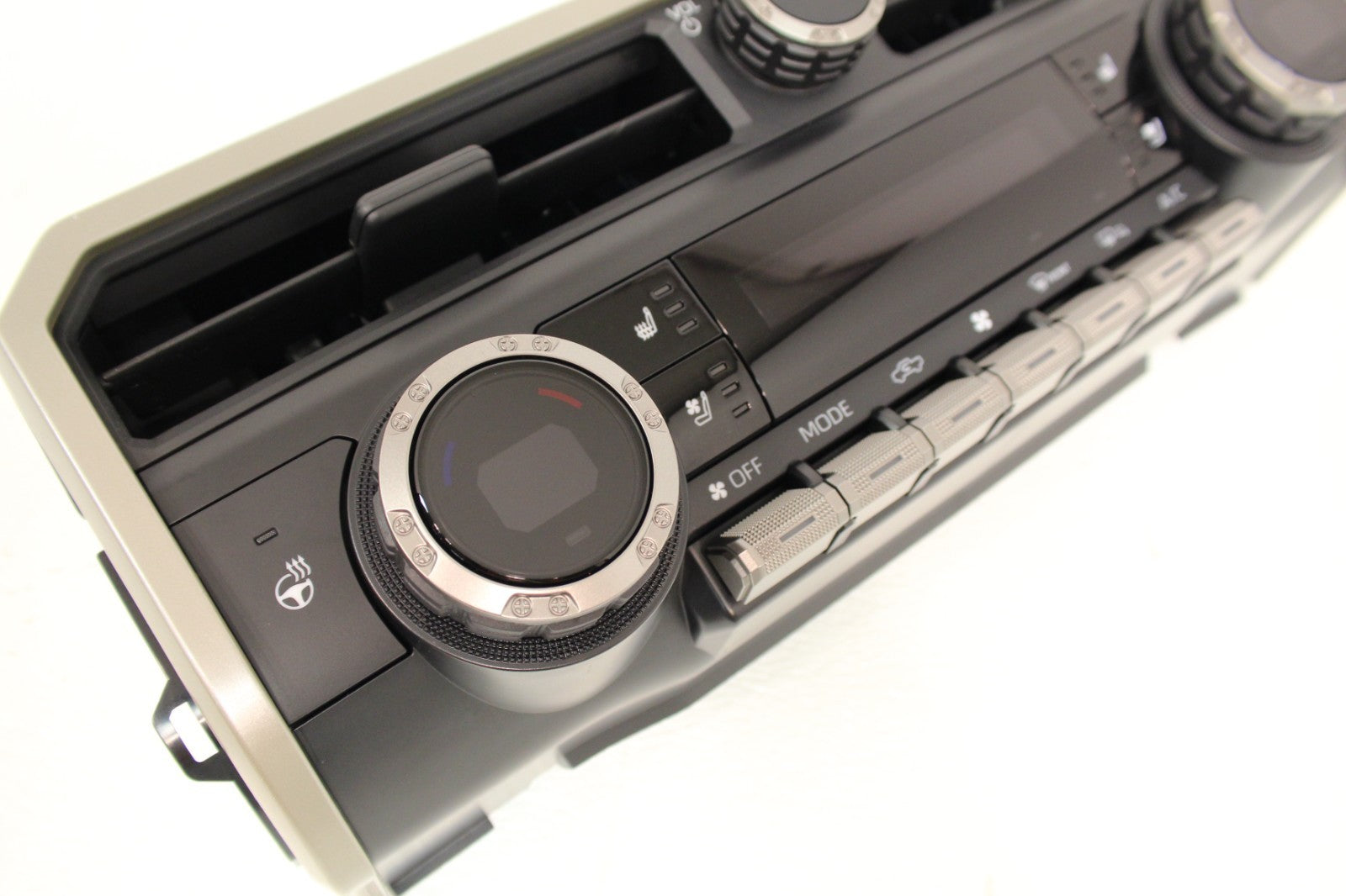2024 - 2026 Toyota Tacoma Dual Zone Climate Control Panel Loaded w/ Volume Knob