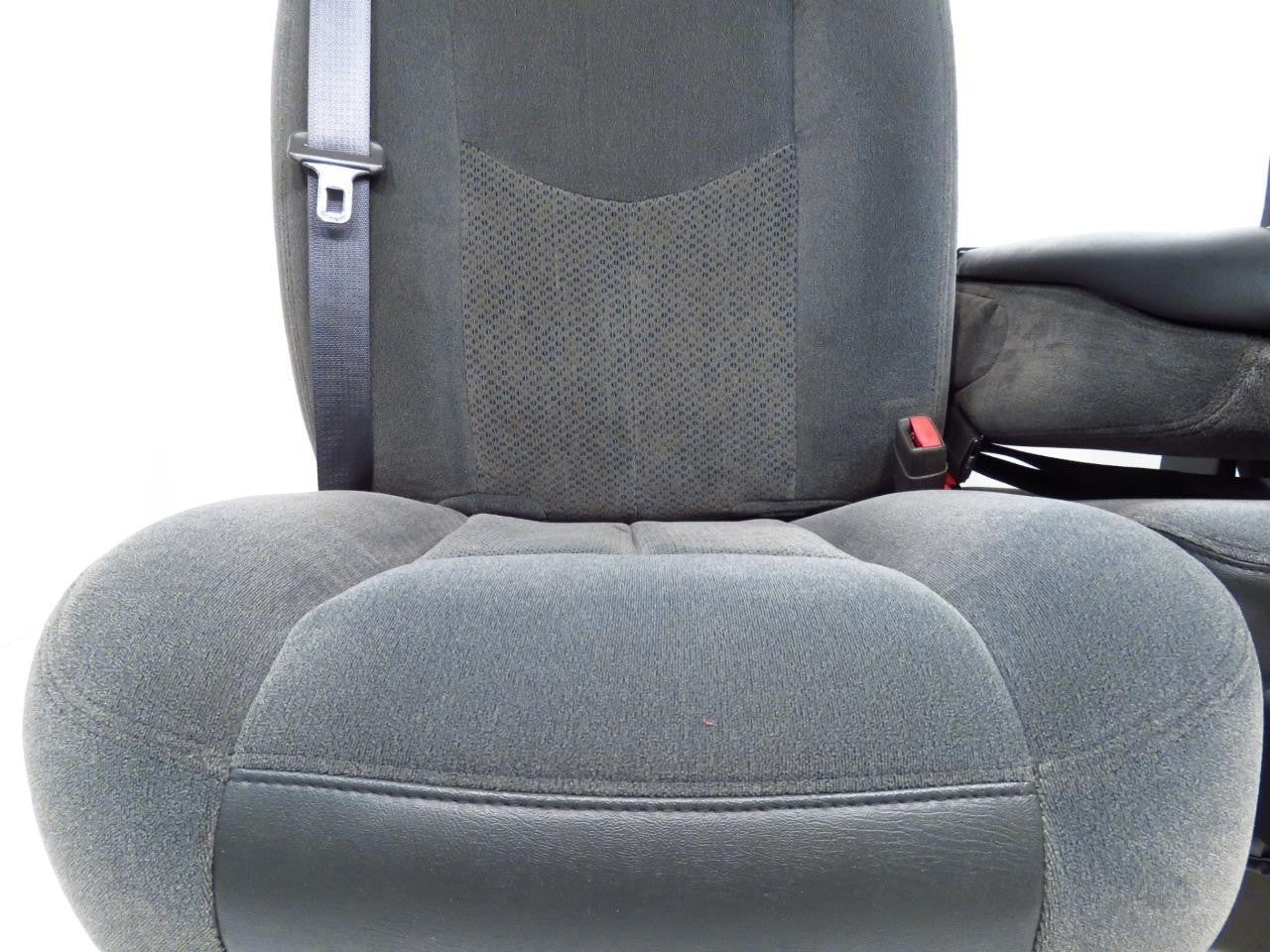 1999 - 2006 GM Sierra Silverado Front Seats Set, Manual Dark Gray Cloth 40-20-40
