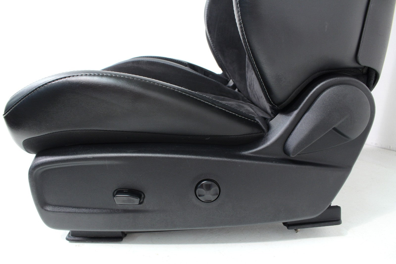 2008 - 2023 Dodge Challenger Seats, Black Leather w/ Alcantara Suede, Scat Pack
