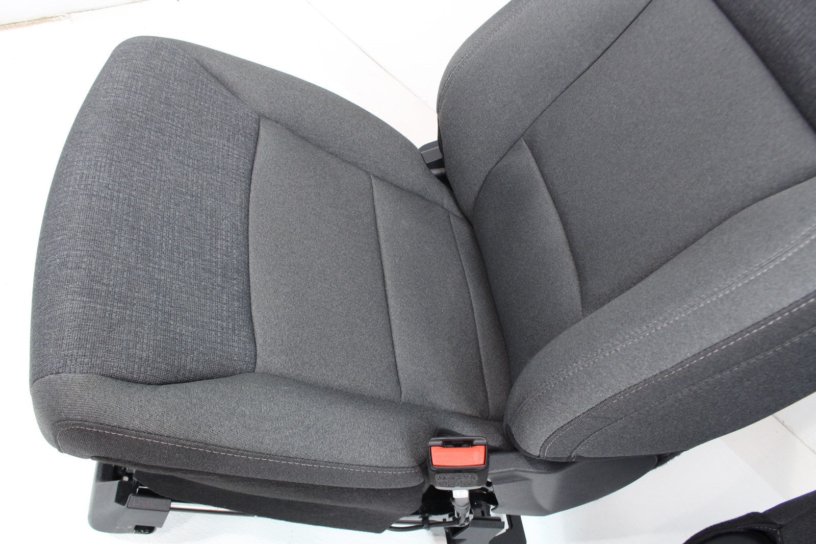 2021 - 2026 Ford F150 Super Duty Front Seats, XLT Gray Cloth 8-Way Power Driver