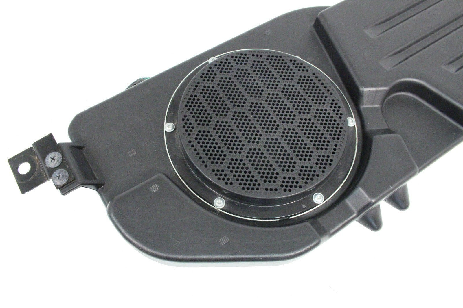 OEM 09-26 Ram 1500 2500 3500 Alpine Rear Subwoofer Speaker Assembly 05064369AB
